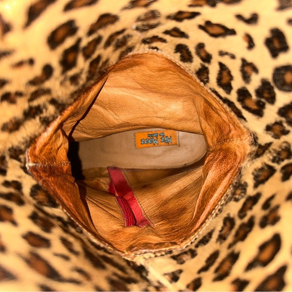 Miz Mooz Vintage red leather booties with 3” heel - Picture 8 of 10